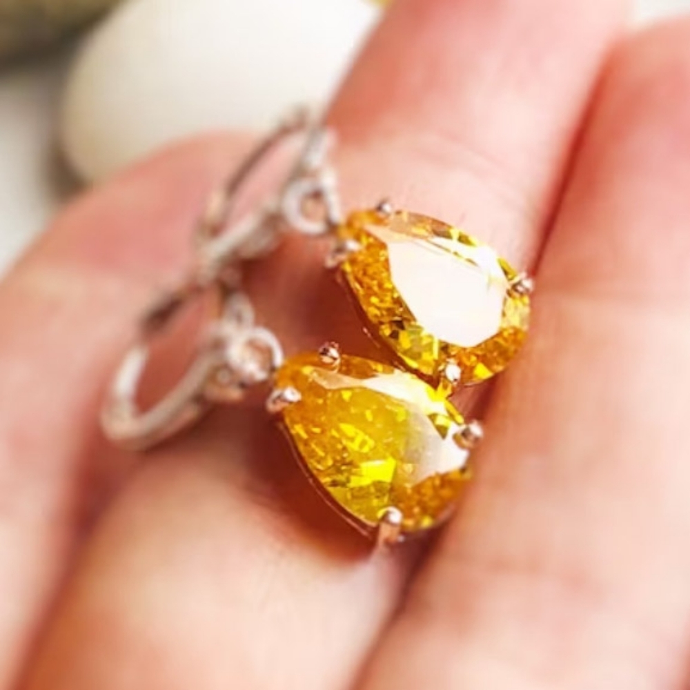 🎀925 Citrine Teardrop Earrings - Picture 2 of 5